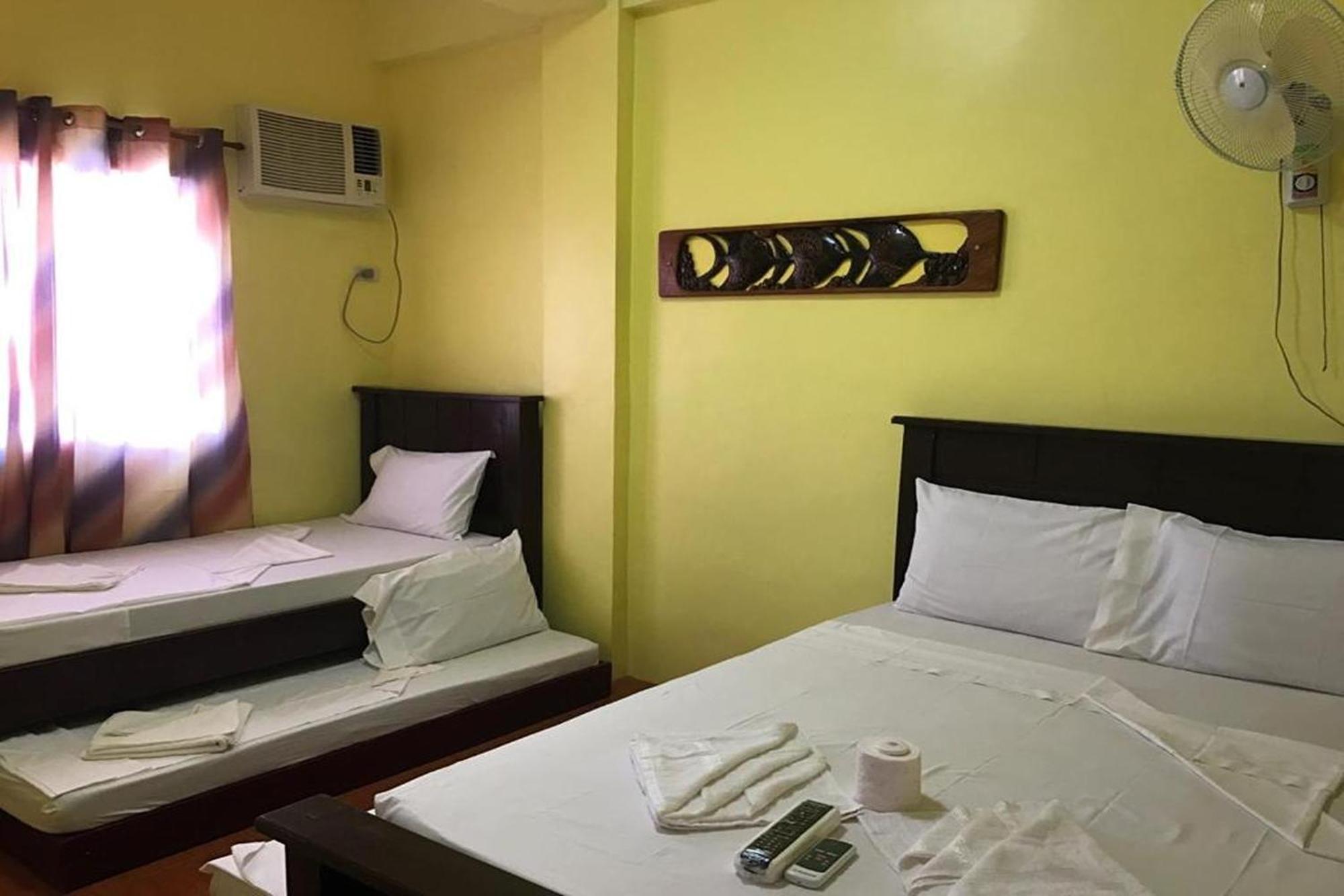 路易斯湾旅行者山林小屋 科隆 外观 照片