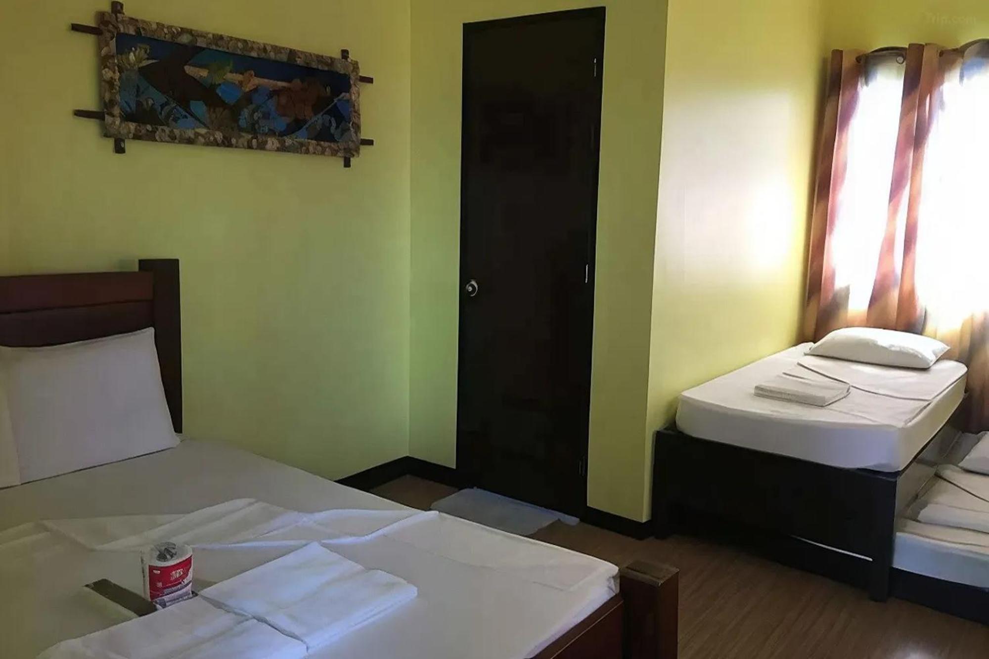 路易斯湾旅行者山林小屋 科隆 外观 照片