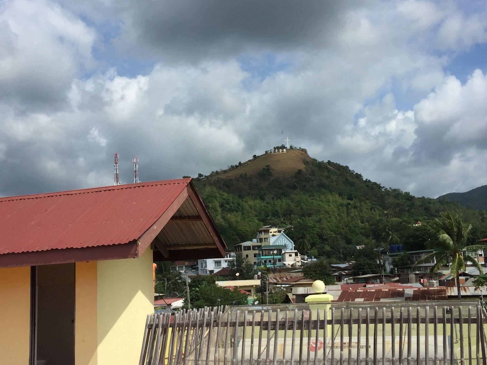 路易斯湾旅行者山林小屋 科隆 外观 照片